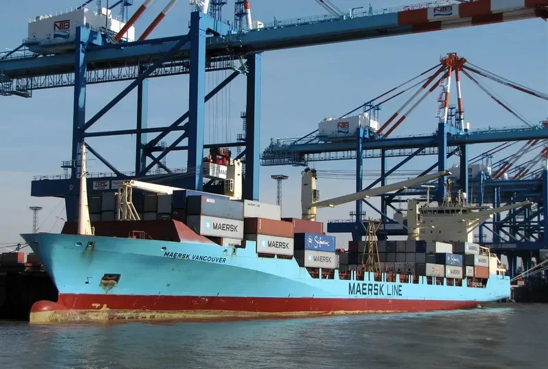 BOMAR VANQUISH Container Ship IMO 9242625 photo 5