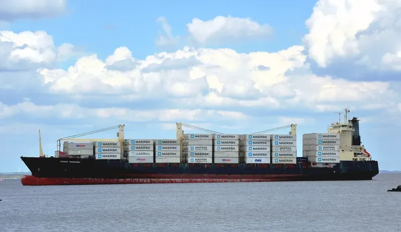 BOMAR VANQUISH Container Ship IMO 9242625 photo 7