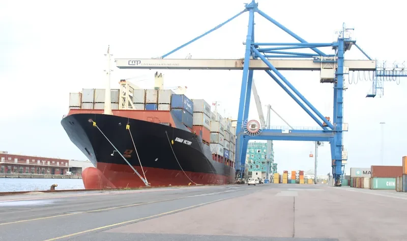 BOMAR VICTORY Container Ship IMO 9242649 photo 6