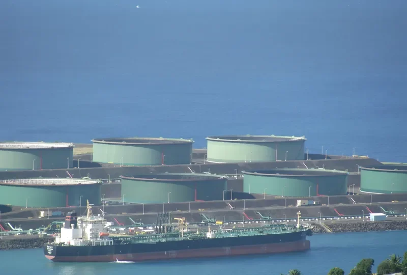 DESH RAKSHAK Tanker IMO 9243021 photo 3