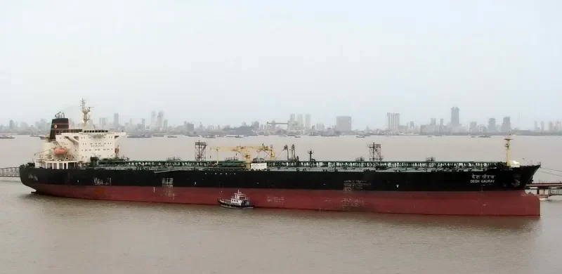 DESH GAURAV Tanker IMO 9243033 photo 4