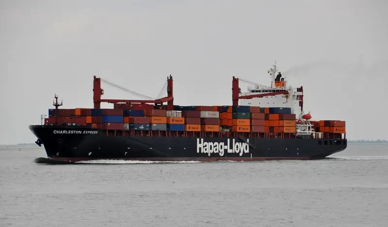 VELIKA EXPRESS Container Ship IMO 9243162 photo 7