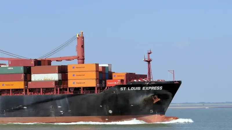 ST LOUIS EXPRESS Container Ship IMO 9243186 photo 6