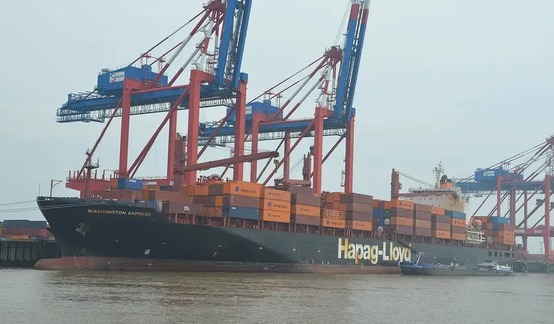 WASHINGTON EXPRESS Container Ship IMO 9243198 photo 8