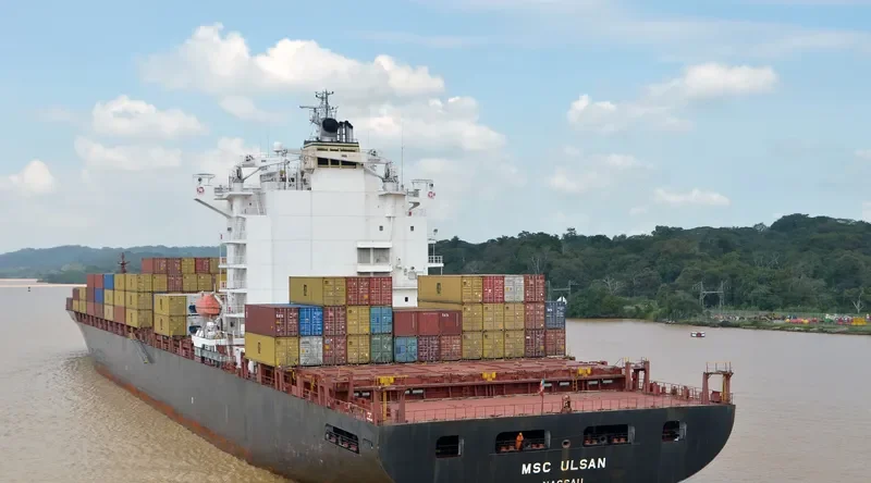 ULSAN Container Ship IMO 9243306 photo 6