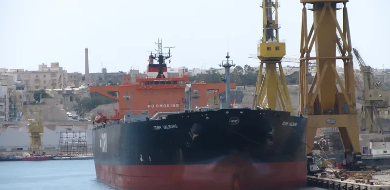 TORM VALBORG Tanker IMO 9243318 photo 2