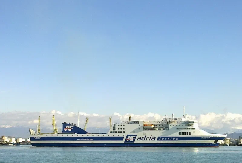 KERRY Ro-Ro IMO 9243447
