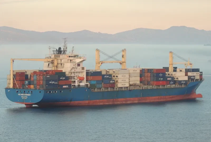 ATLANTIC DISCOVERER Container Ship IMO 9243590