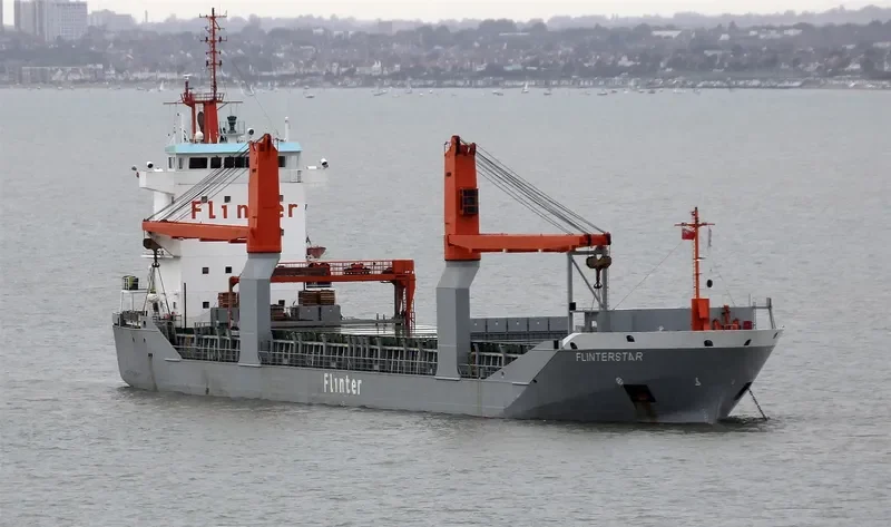 FLINTERSTAR Container Ship IMO 9243758 photo 4