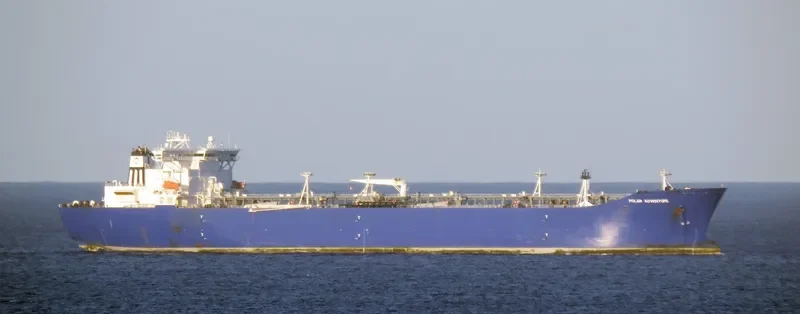 POLAR ADVENTURE Tanker IMO 9244063 photo 4