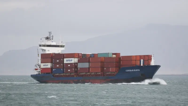ACACIA HAWK Container Ship IMO 9244207 photo 3