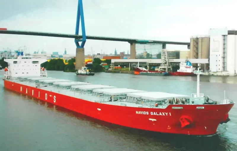 LUCKY JASON Bulk Carrier IMO 9244221 photo 3