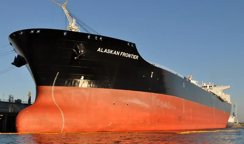 ALASKAN FRONTIER Tanker IMO 9244659 photo 9