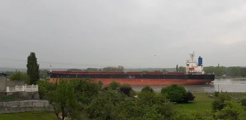 LEVANTES Bulk Carrier IMO 9244829 photo 4
