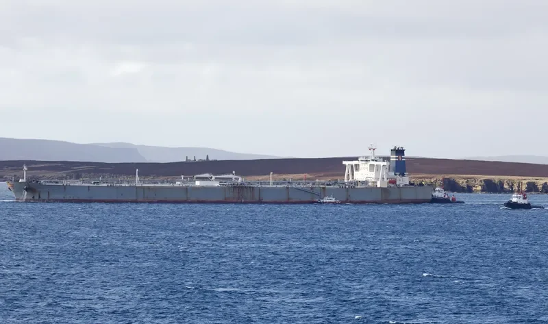 NAVE ELECTRON Tanker IMO 9244867 photo 4