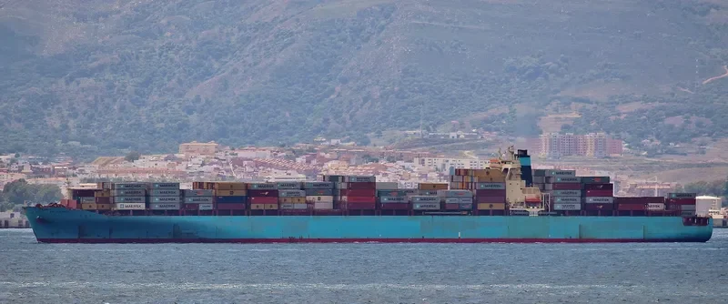 MAERSK KOLKATA Container Ship IMO 9244922 photo 10