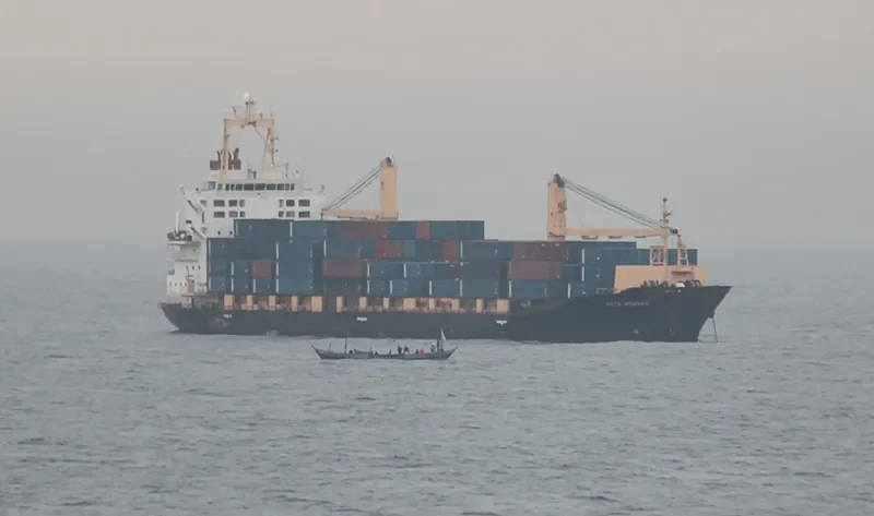 KOTA HIDAYAH Container Ship IMO 9244972 photo 5