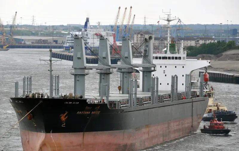 RATTANA NAREE Bulk Carrier IMO 9245055 photo 8
