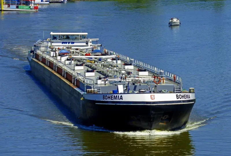BOHEMIA Tanker IMO 9245366 photo 6