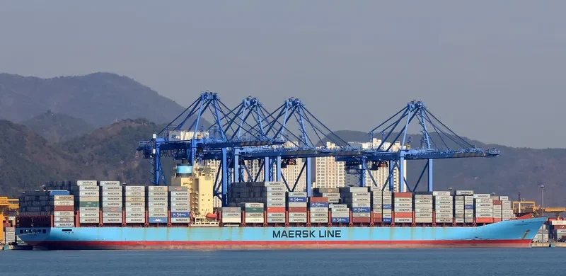 CHARLOTTE MAERSK Container Ship IMO 9245744