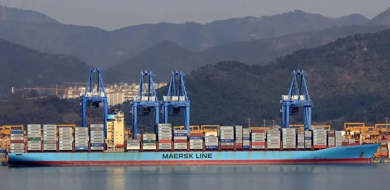 CHARLOTTE MAERSK Container Ship IMO 9245744 photo 2