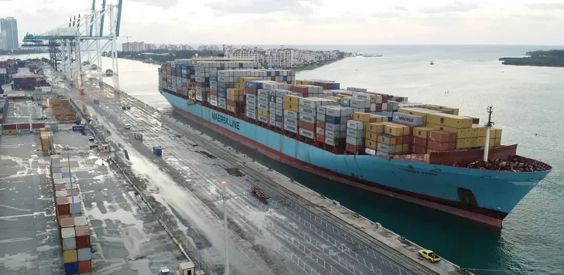 CORNELIA MAERSK Container Ship IMO 9245756 photo 7