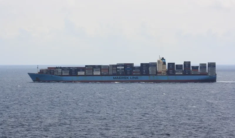 CLEMENTINE MAERSK Container Ship IMO 9245770 photo 8
