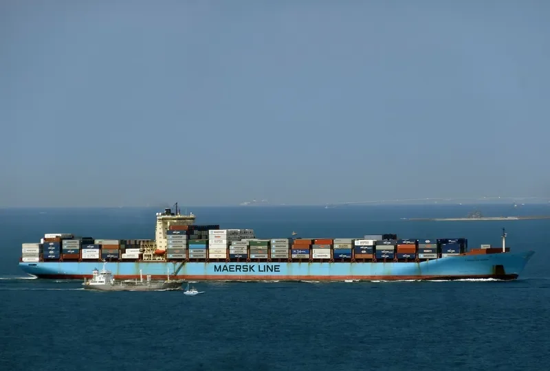 CLEMENTINE MAERSK Container Ship IMO 9245770 photo 9