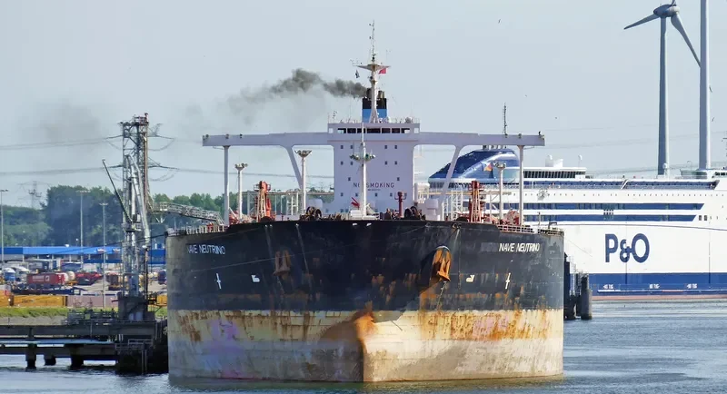 NAVE NEUTRINO Tanker IMO 9245794 photo 7