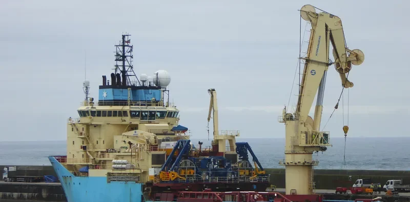 MAERSK ACHIEVER Offshore Vessel IMO 9245902 photo 2
