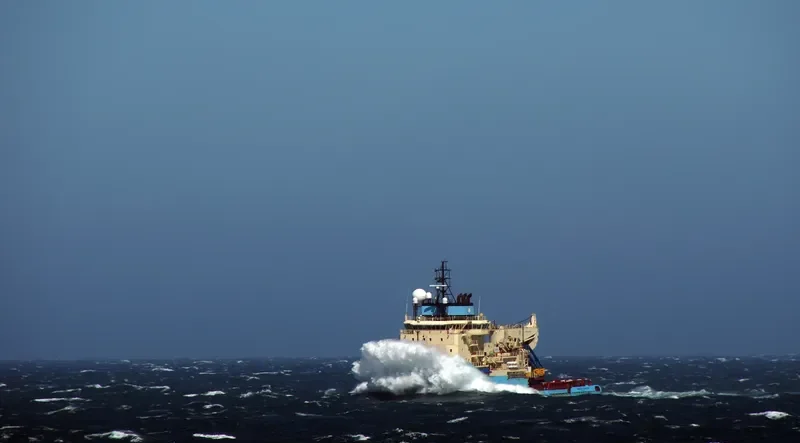 MAERSK ACHIEVER Offshore Vessel IMO 9245902 photo 4