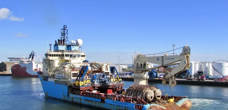 MAERSK ACHIEVER Offshore Vessel IMO 9245902 photo 6