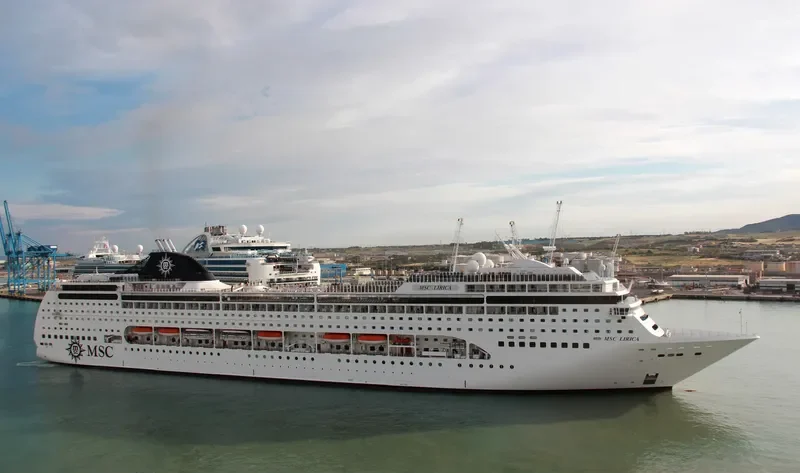 MSC LIRICA Passenger Ship IMO 9246102 photo 3
