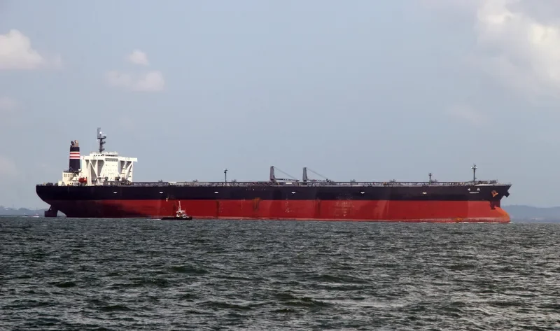 TSURUSAKI Tanker IMO 9246281 photo 10