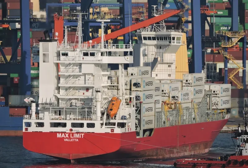 PACIFIC GENEVA Container Ship IMO 9246542 photo 6