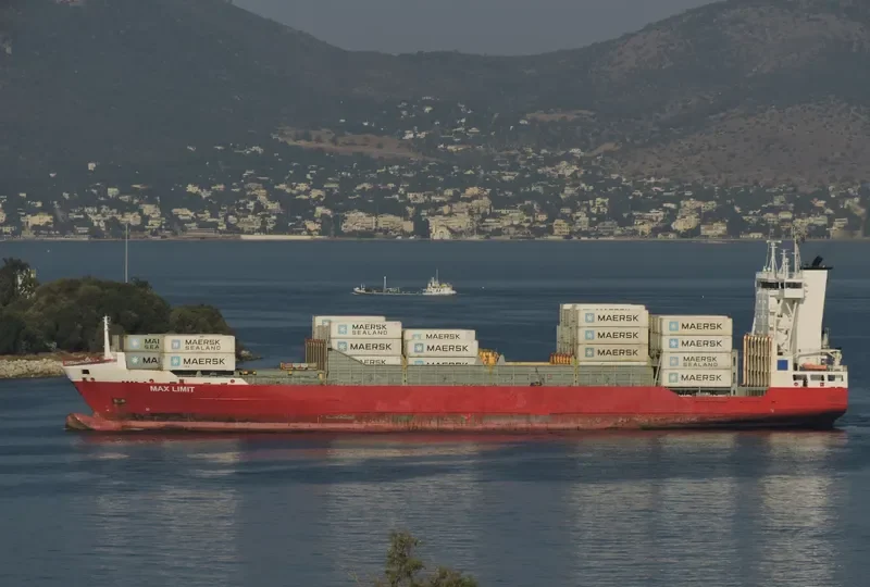 PACIFIC GENEVA Container Ship IMO 9246542 photo 9