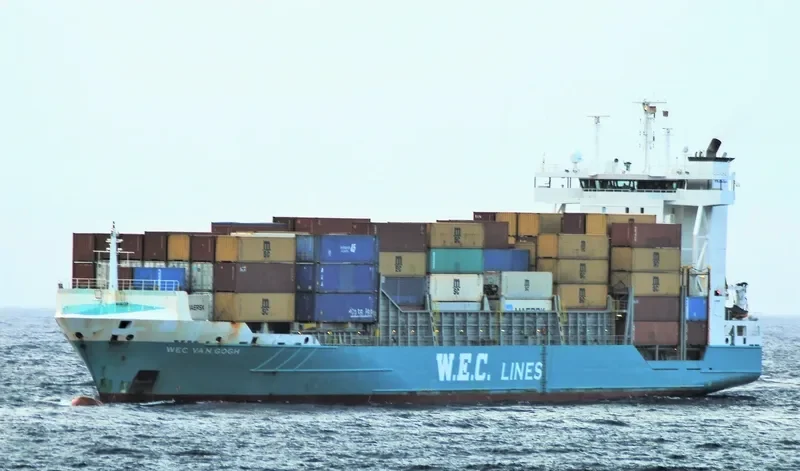 WEC VAN GOGH Container Ship IMO 9246566 photo 5