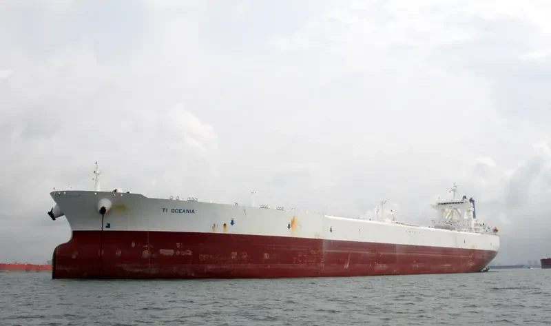 OCEANIA Tanker IMO 9246633 photo 4
