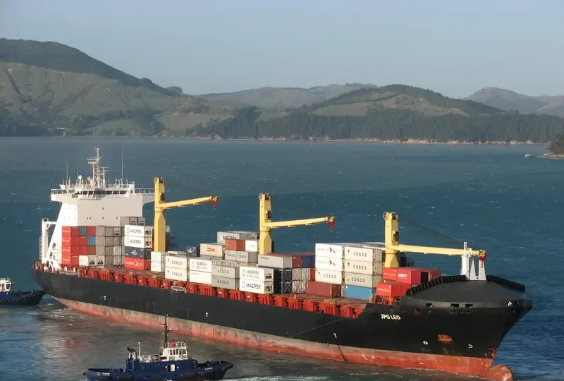 INDEPENDENT QUEST Container Ship IMO 9246700 photo 8