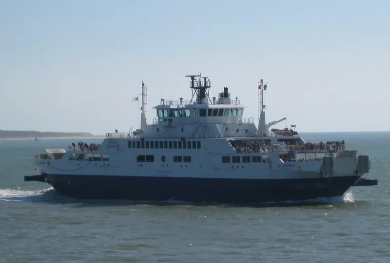 LA GIRONDE Ro-Ro IMO 9246748 photo 8
