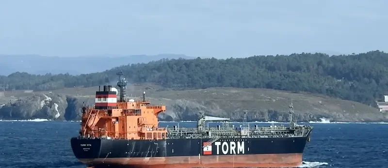 SWIFT FALCON Tanker IMO 9246803 photo 2