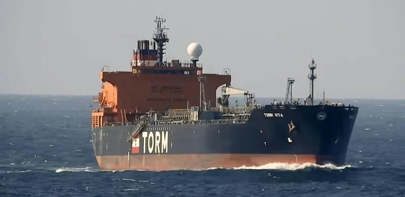 SWIFT FALCON Tanker IMO 9246803 photo 4