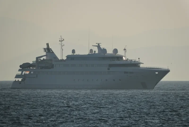 LAUREN L Passenger Ship IMO 9246827