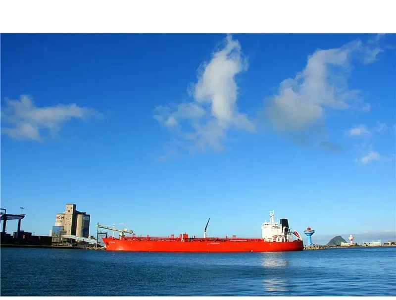 GLORY Tanker IMO 9247077 photo 8