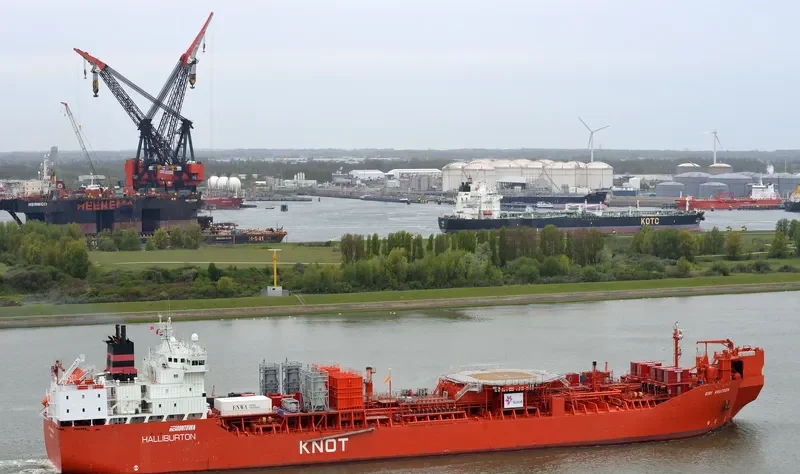 SIRI KNUTSEN Tanker IMO 9247168