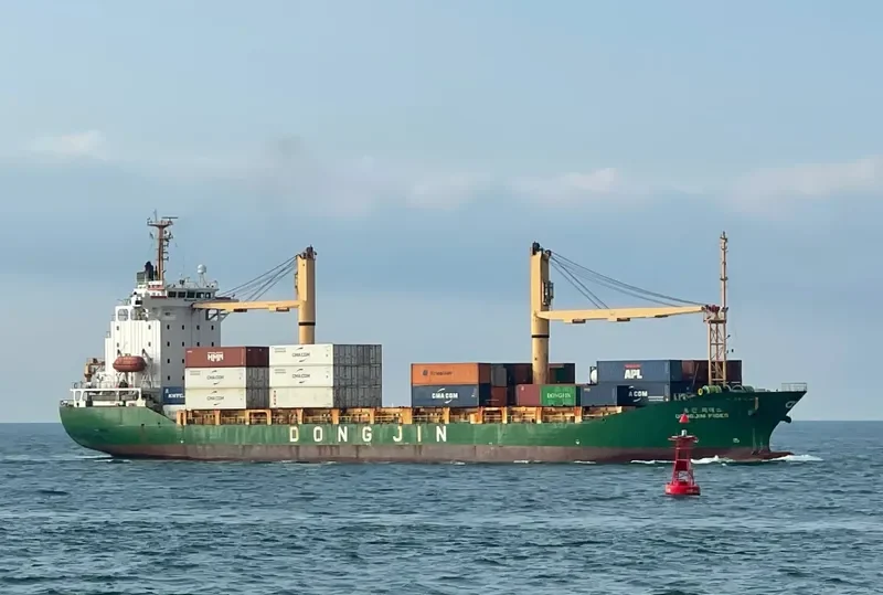 DONGJIN FIDES Container Ship IMO 9247302 photo 8