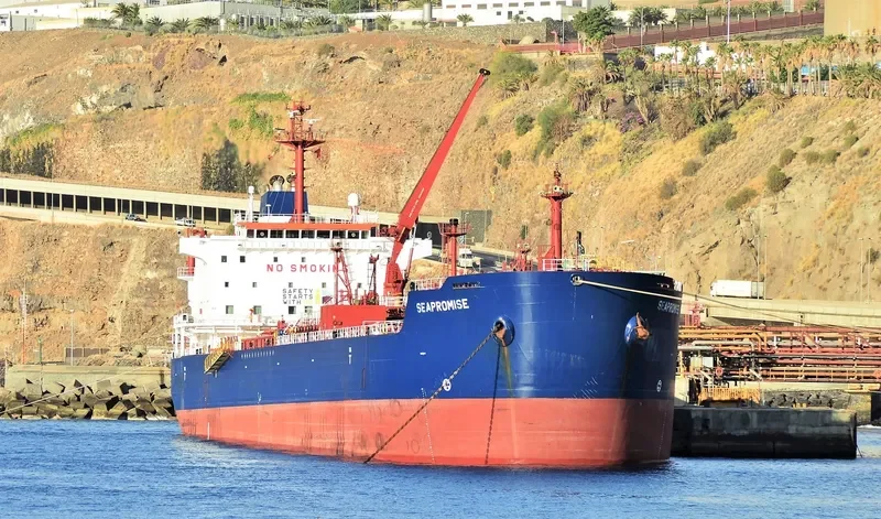 CARAL Tanker IMO 9247479 photo 3