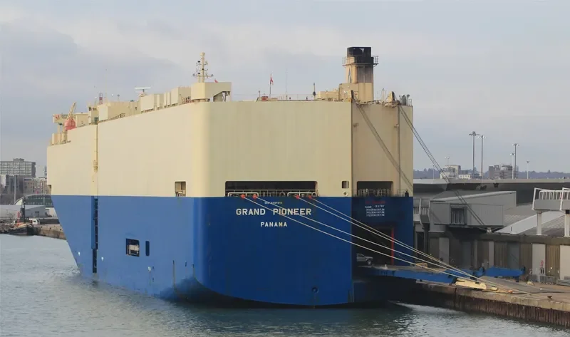 GRAND PIONEER Ro-Ro IMO 9247572 photo 2