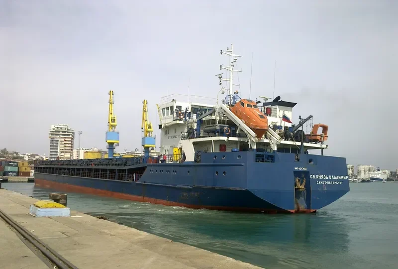 SV.KNYAZ VLADIMIR General Cargo IMO 9247613 photo 7