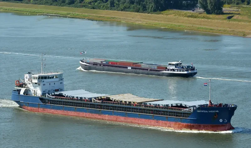 SVYATITEL ALEKSIY General Cargo IMO 9247625 photo 5